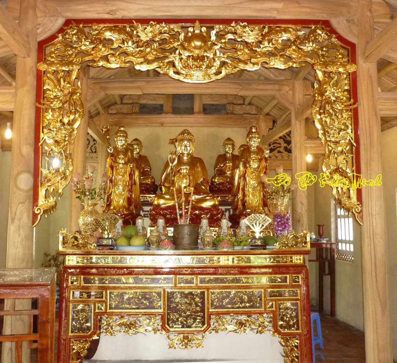 Mẫu Cửa vòng thờ đình chùa, đền điện