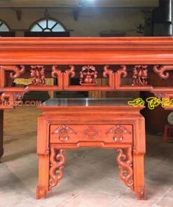 Bàn thờ gỗ mẫu Triện móc