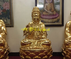 Tượng Tam Thánh Phật thếp vàng